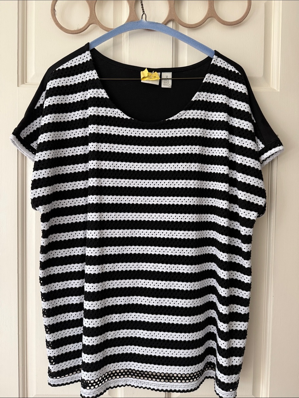 Chicos Size 3- Zenergy Black and White Striped Overlay Women’s Top